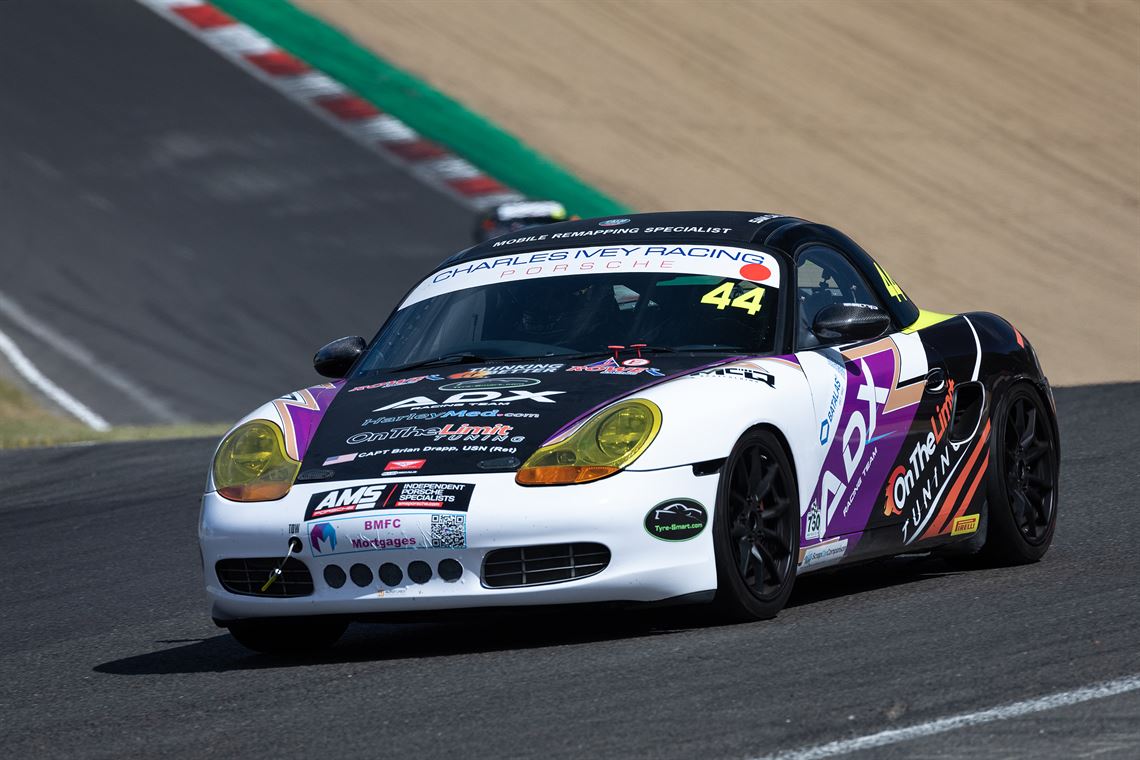 porsche-boxster-s-32-race-car