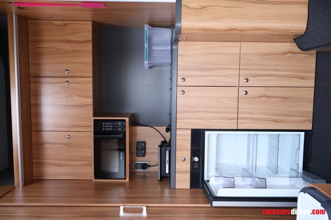 be--trailer-combi-6p-rvcargo-area