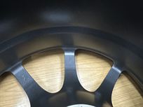 new-11-x-18-competition-centre-lock-wheelsset