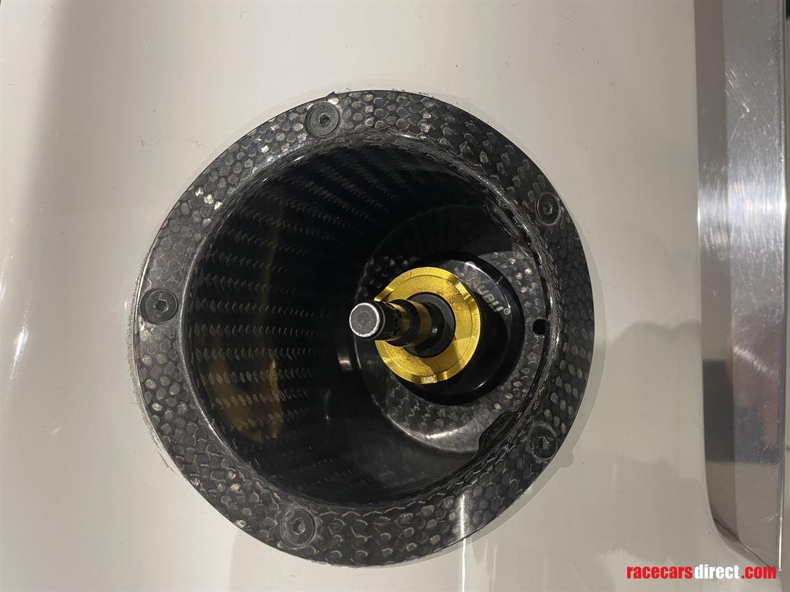 aston-martin-racing-n24-gt4-r15