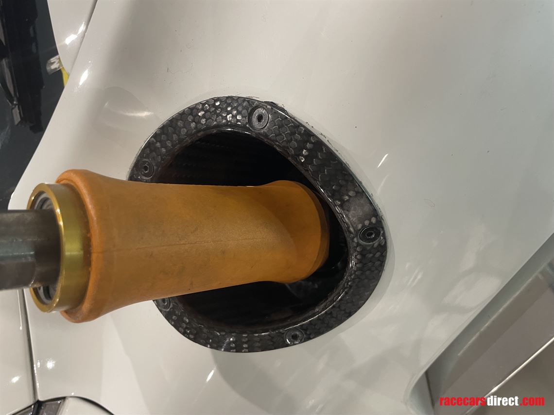 aston-martin-racing-n24-gt4-r15