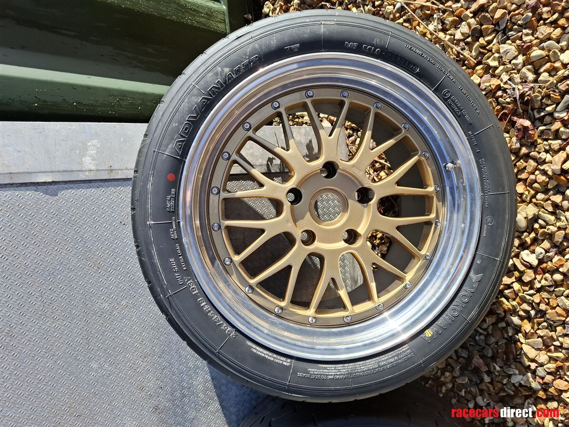 porsche-993-bbs-lms-with-new-tyres