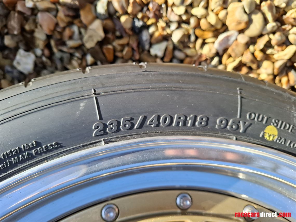 porsche-993-bbs-lms-with-new-tyres