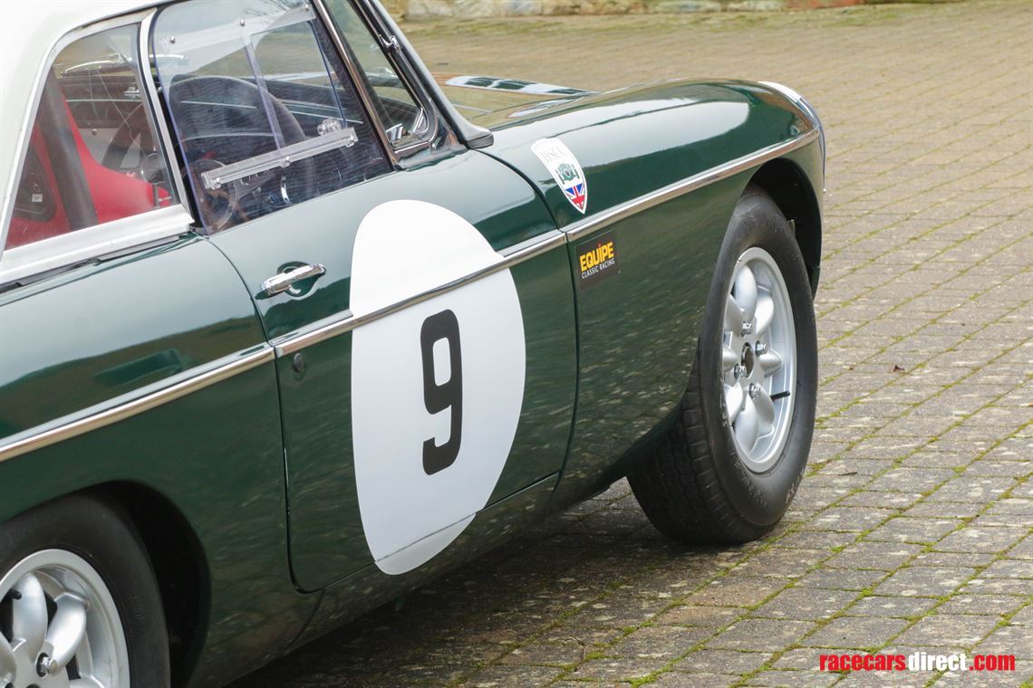 1965-mg-b-race-car