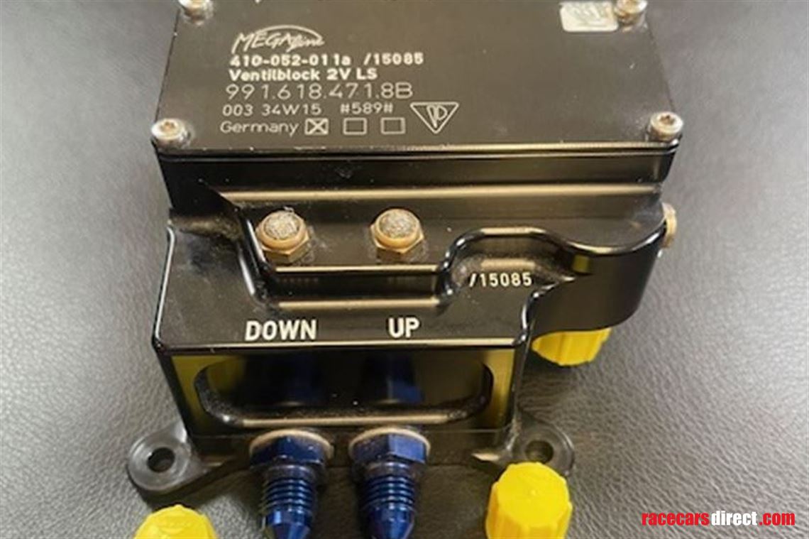 porsche-991-cup-valve-block-from-megaline