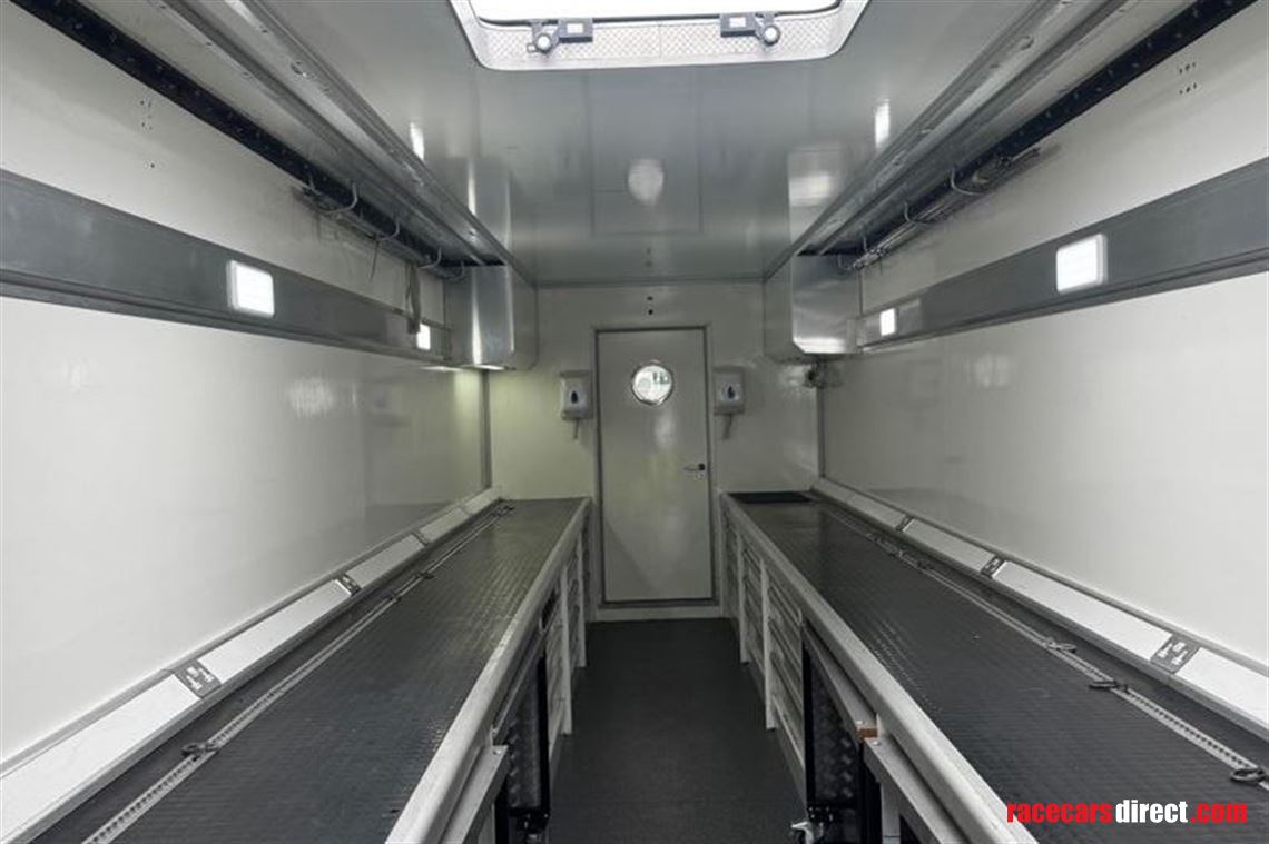 2-car-transporter-with-office