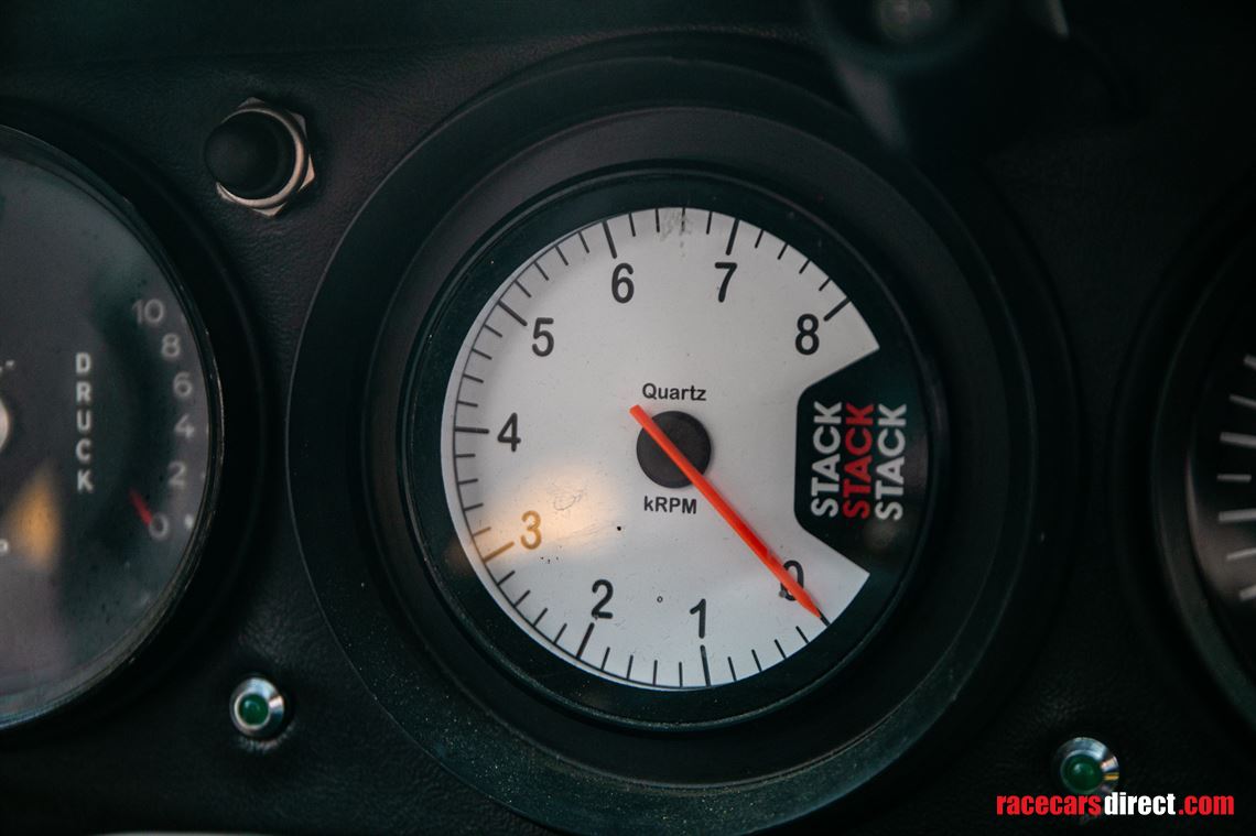 1975-porsche-911-27-mfi-rsr