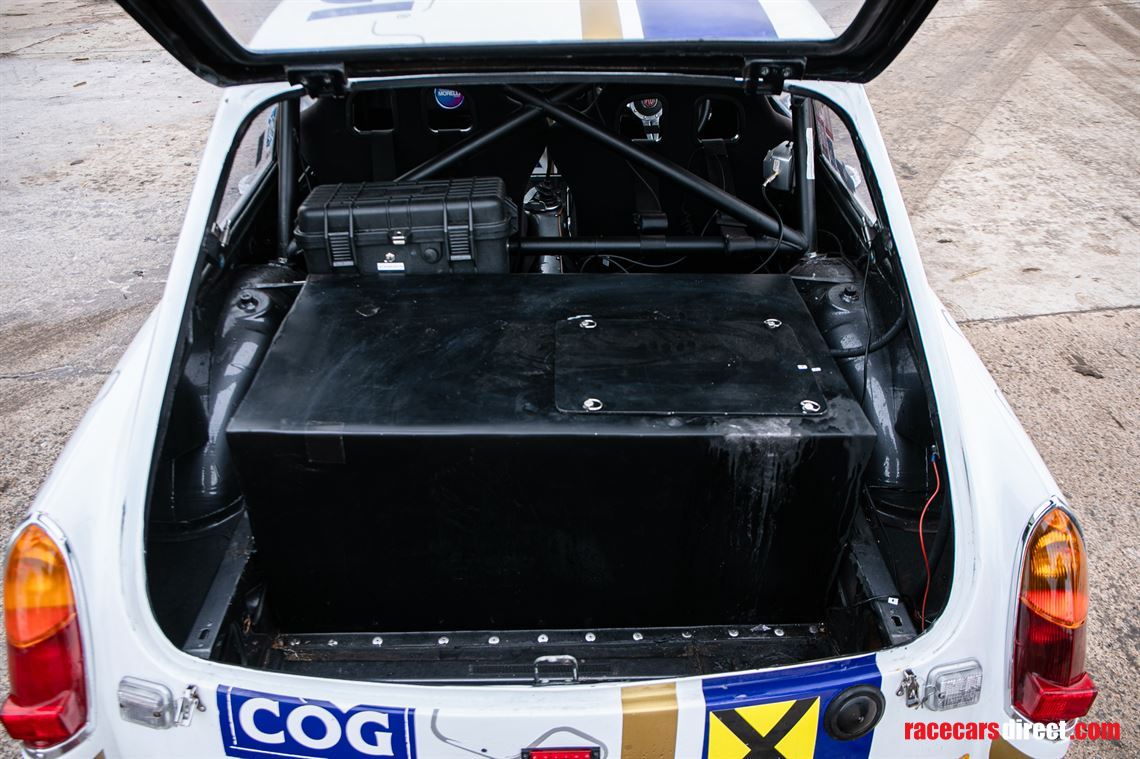 1972-mg-b-gt-race-car---offered-directly-from