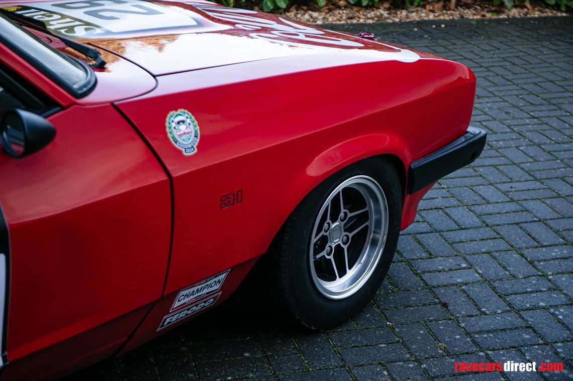 1975-ford-capri-30-with-ric-wood-motovation