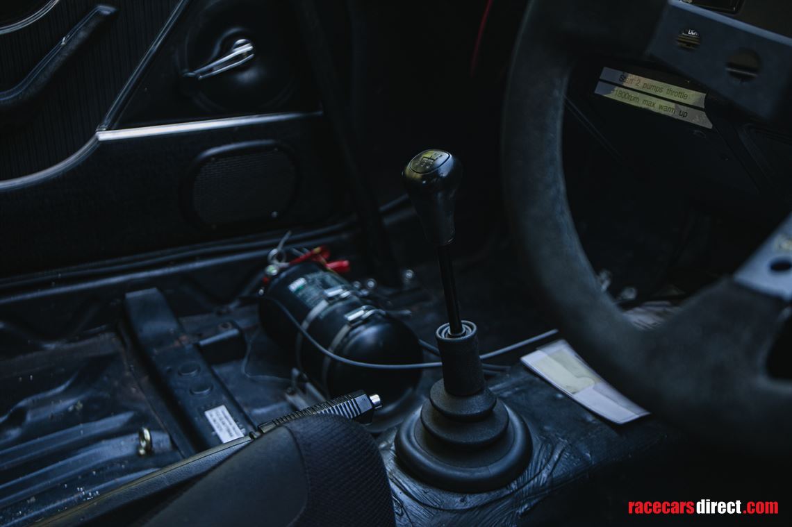 1975-ford-capri-30-with-ric-wood-motovation