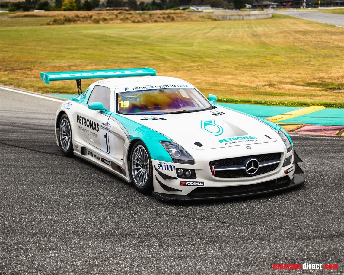 2014-mercedez-benz-amg-sls-gt3