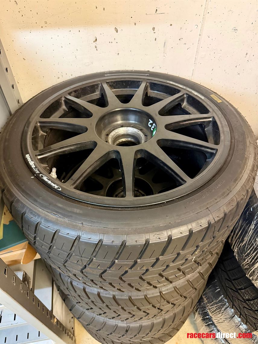 lamborghini-gallardo-super-trofeo-oz-new-pire