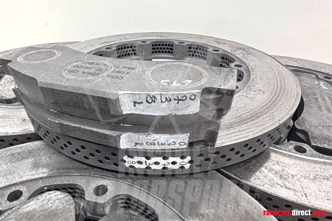 gp2-carbon-brake-discs-andpads