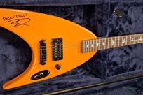mclaren-one-off-custom-papaya-guitar-signed-b