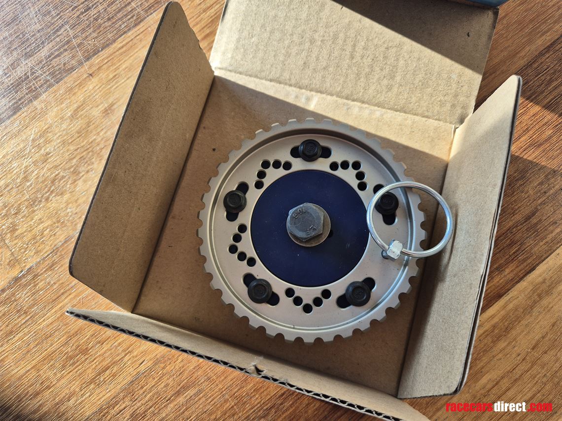 f4r-cat-cams-set-new