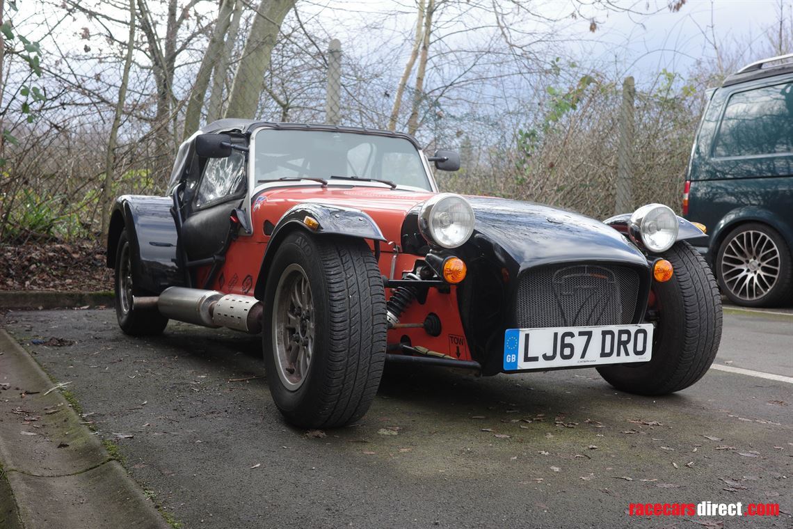 caterham-academy-2018-sigma-16