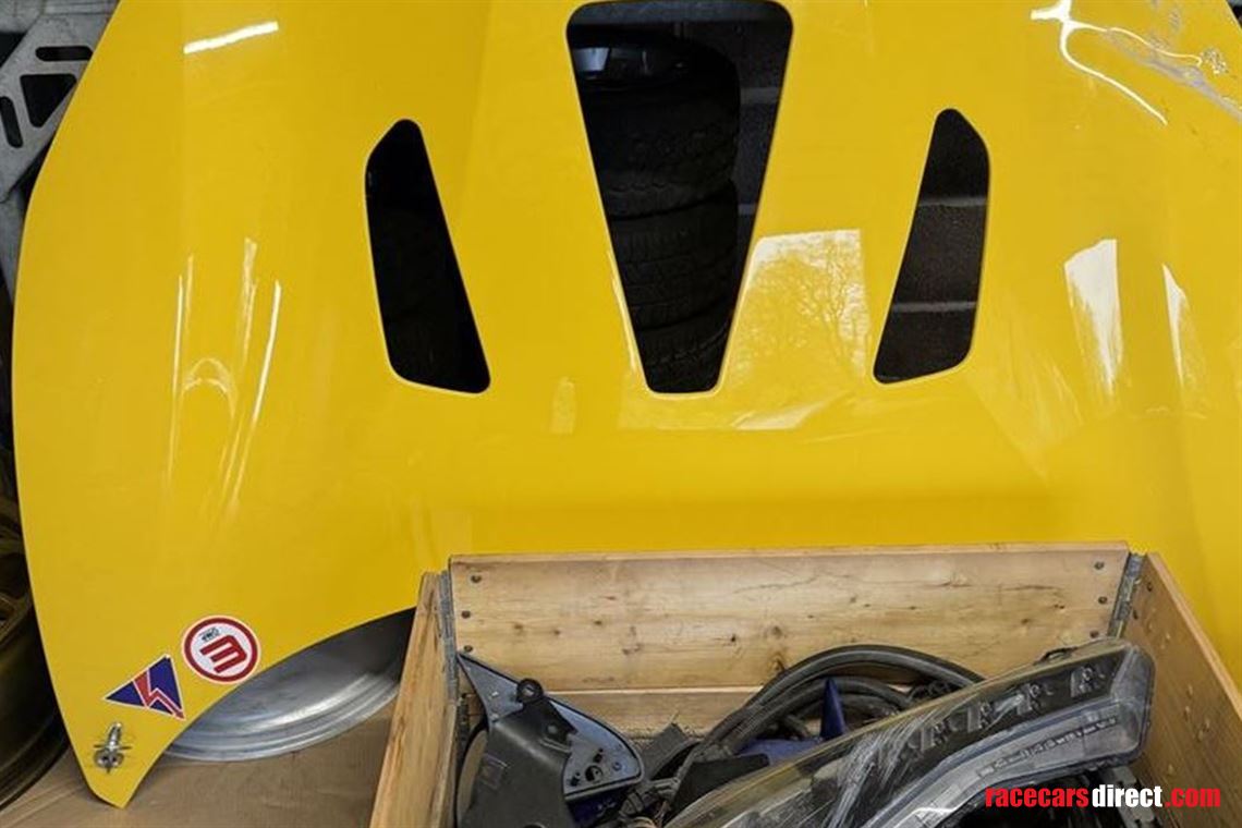 ferrari-488-challenge