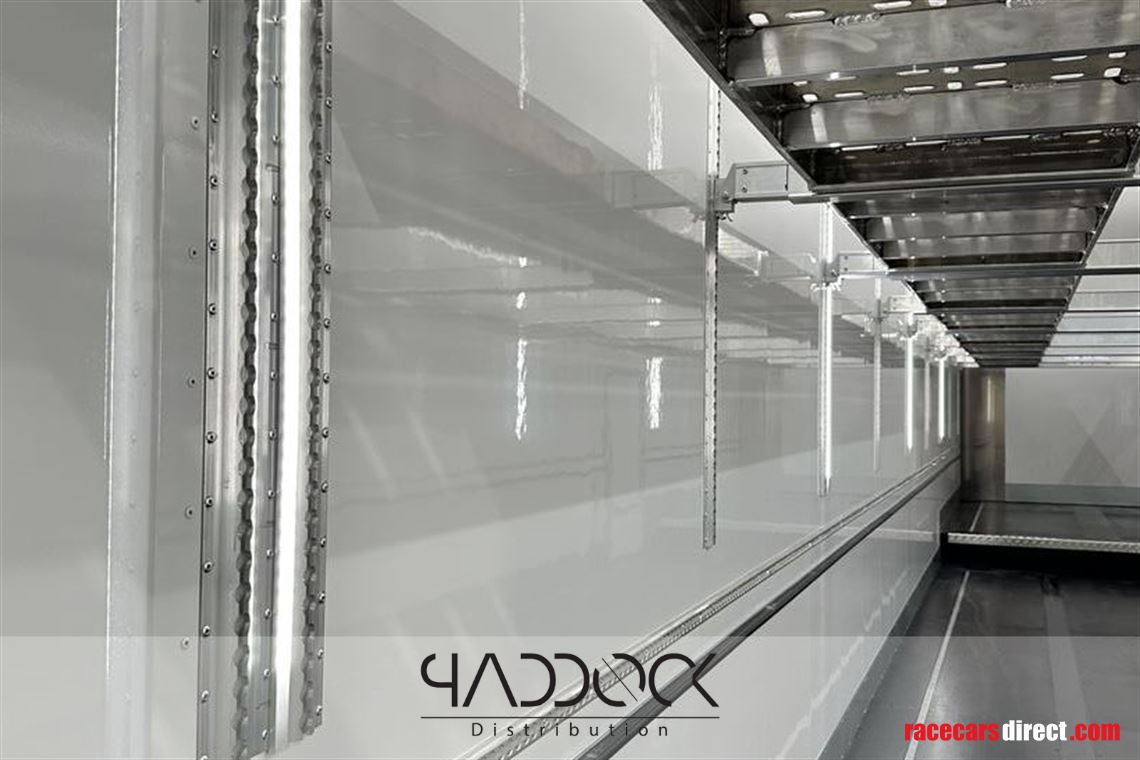 miele-m2-racing-trailer-pk29-for-6-cars-in-st