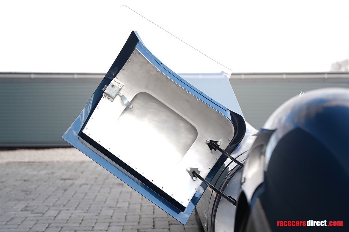 1958-lister-knobbly-continuation