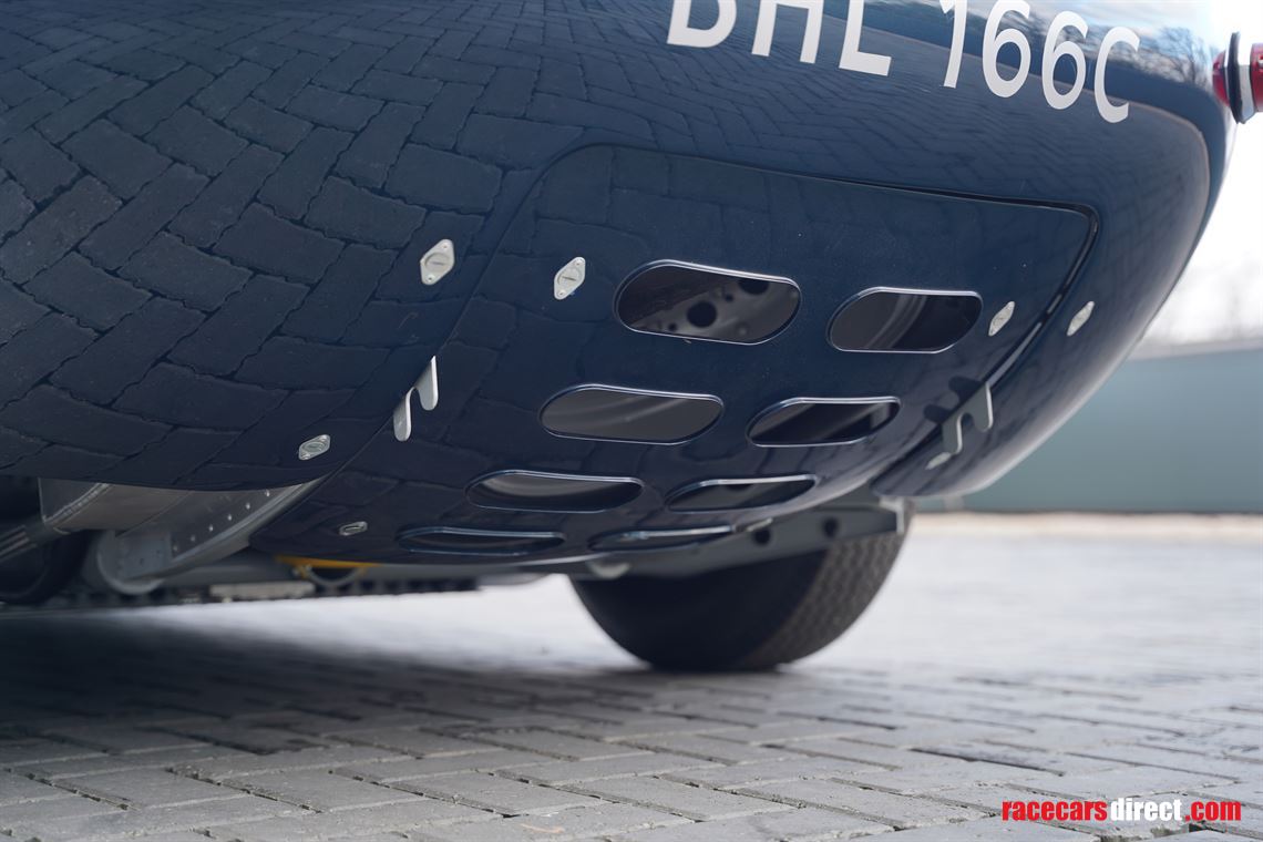 1958-lister-knobbly-continuation