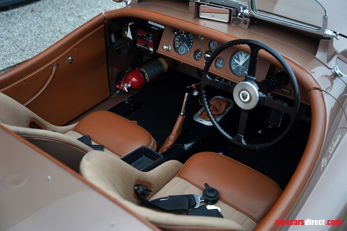 1950-jaguar-xk120-competition-roadster