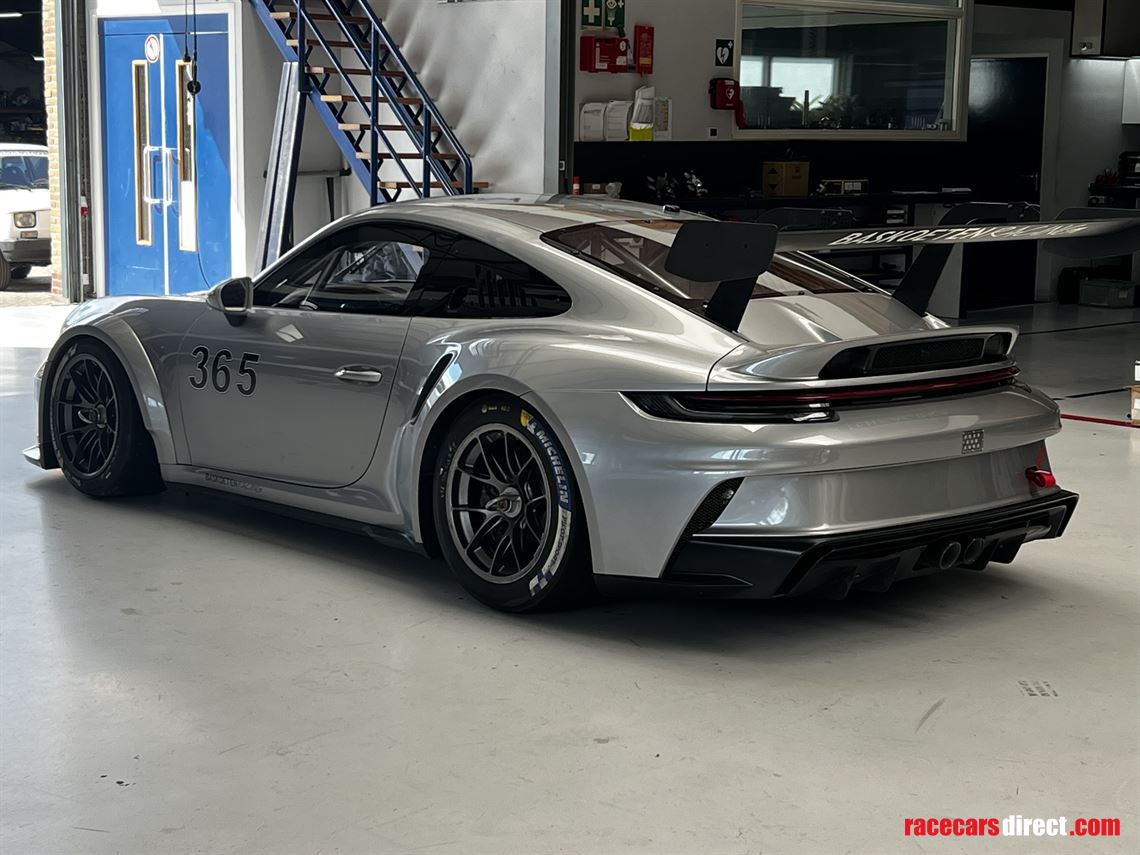 porsche-992-gt3-cup