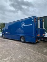 renault-13-tonne-transport-lorry-with-tail-li
