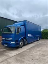 renault-13-tonne-transport-lorry-with-tail-li