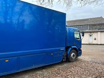 renault-13-tonne-transport-lorry-with-tail-li