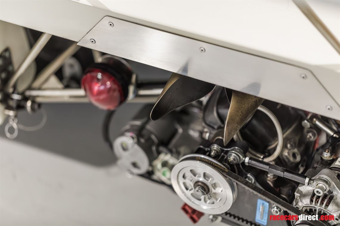 1974-lola-t280-4-dfv-3-liters