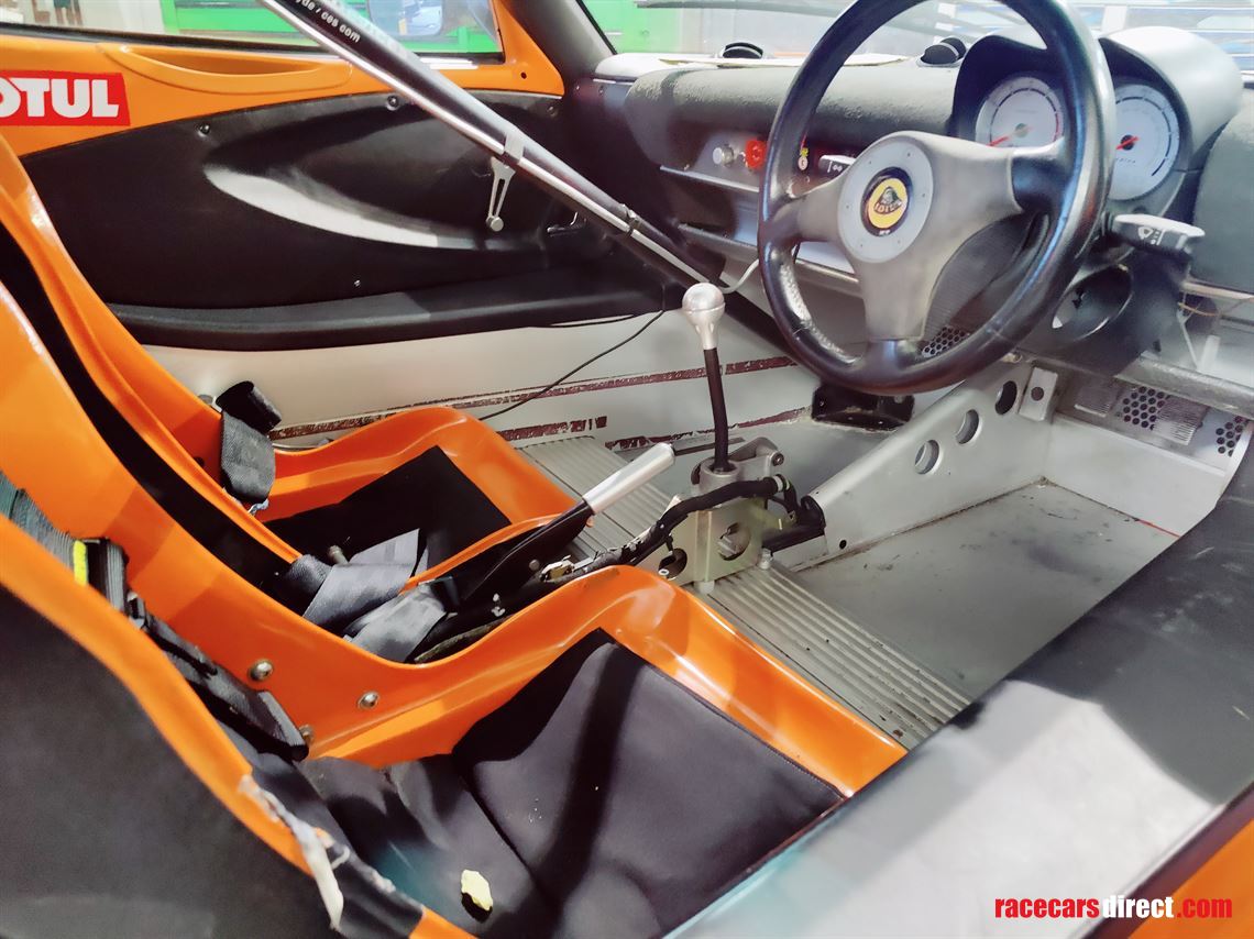 lotus-elise-s2---cup-car