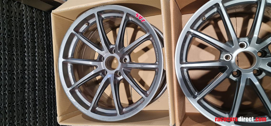 oz-racing-10-spokes-wtcc-hlt-special-rims