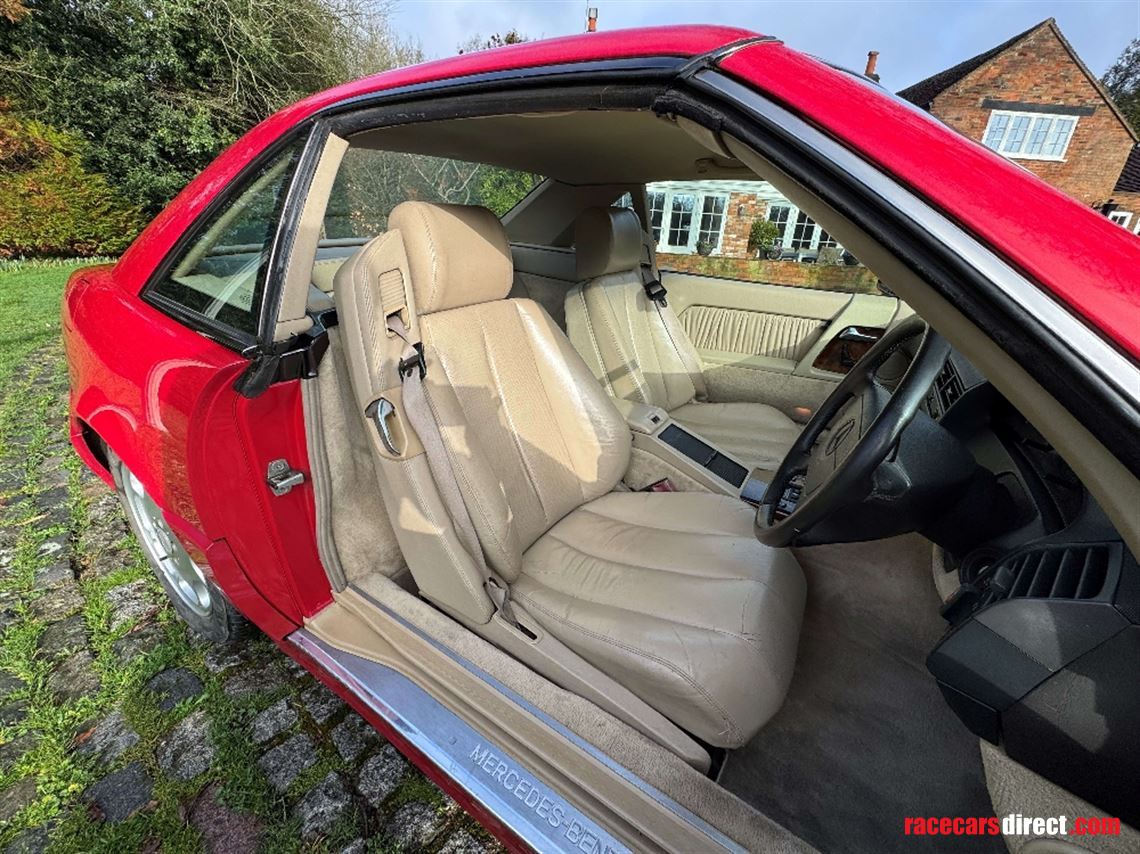 mercedes-benz-280sl-convertible