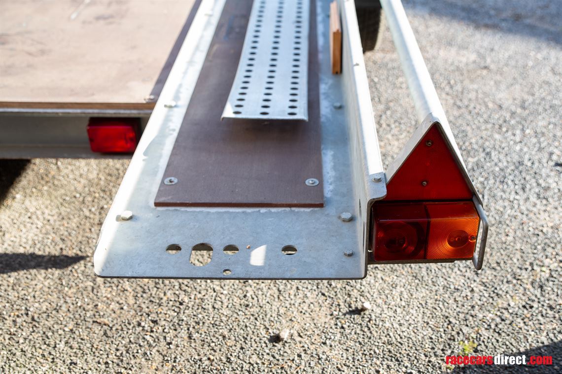 2018-brian-james-ad-cd-twin-axle-hydraulic-ti