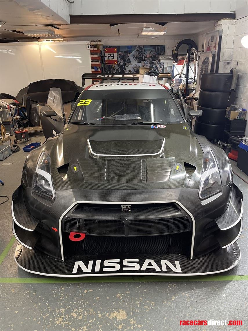 nismo-gt3-carbon-headlights