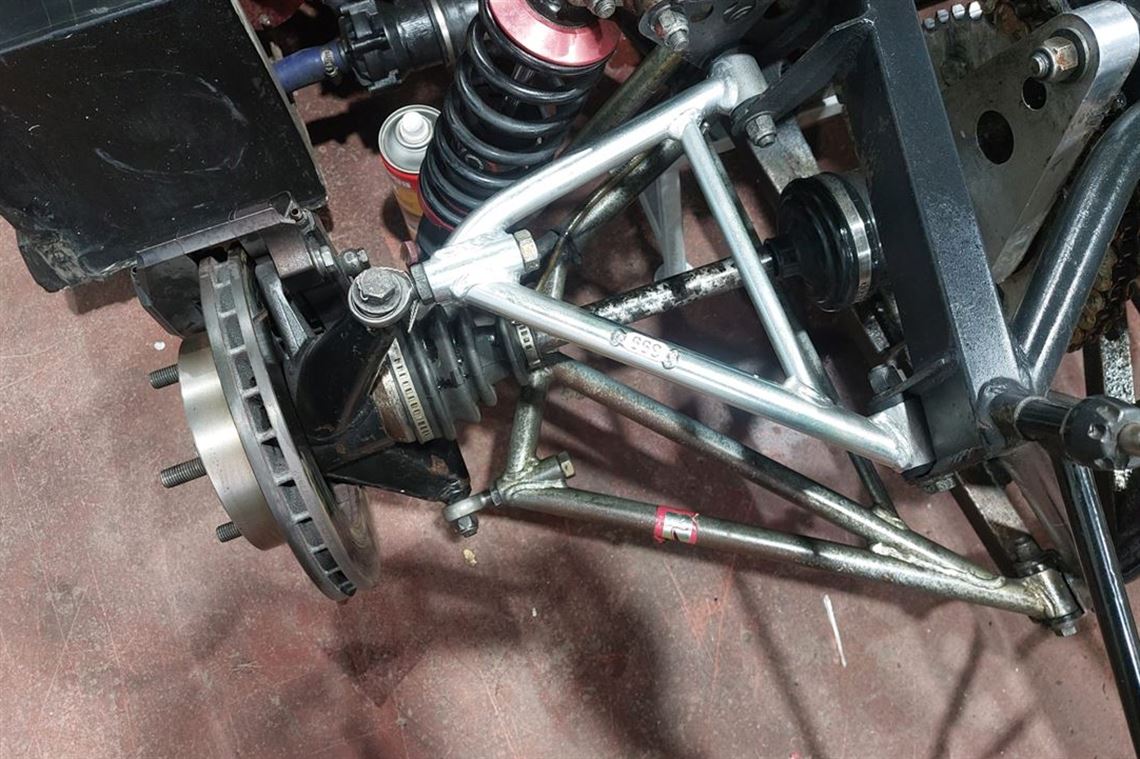 radical-sr1-2018-race-or-track-car-gleaming