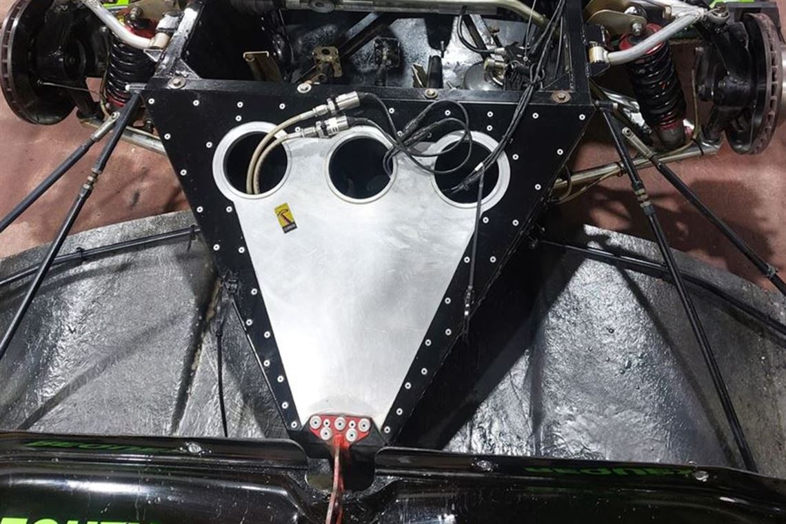 radical-sr1-2018-race-or-track-car-gleaming