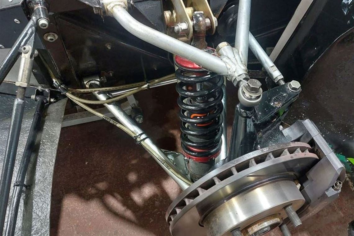 radical-sr1-2018-race-or-track-car-gleaming