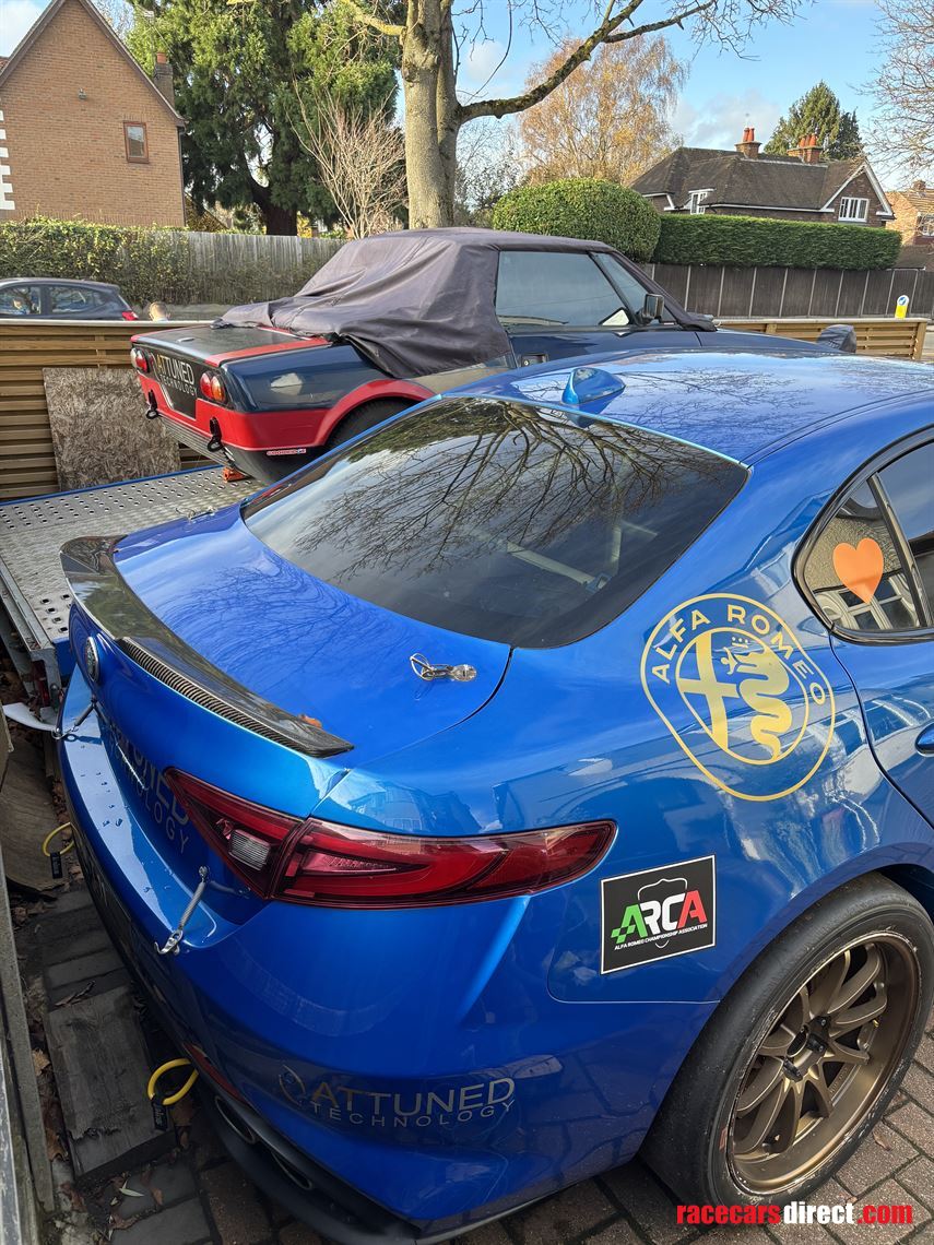 alfa-rome-giulia-quadrifoglio-verde-racing-pr