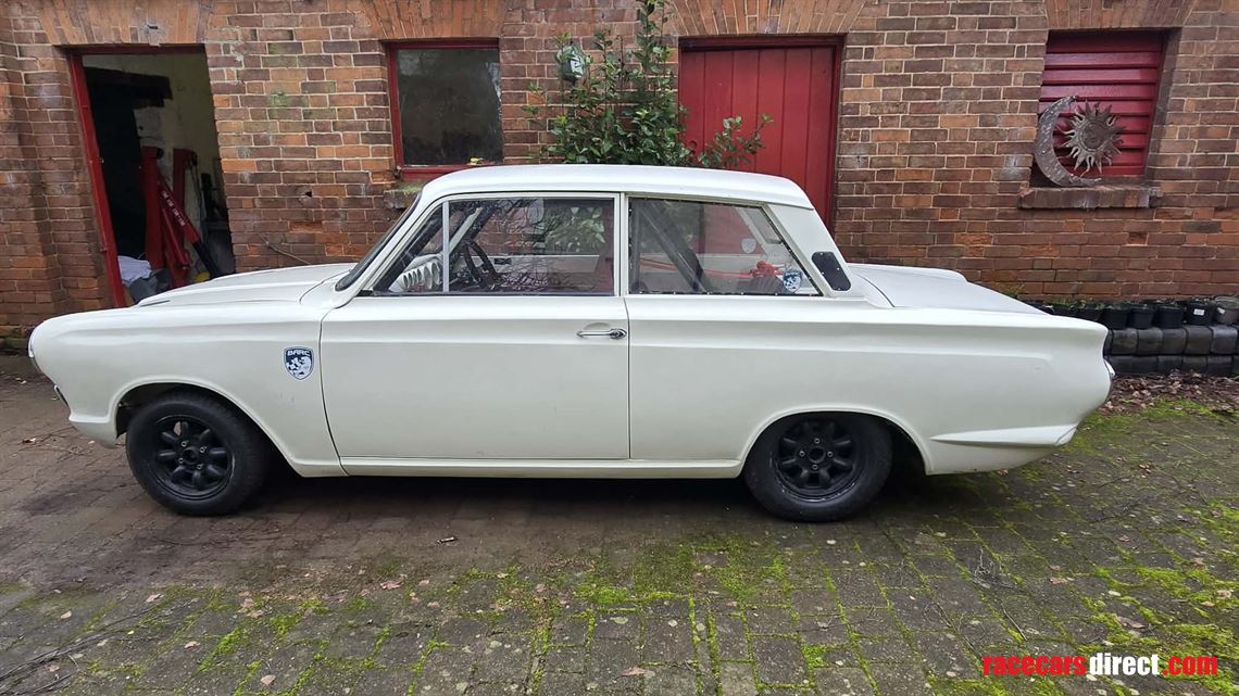 1965-mk1-cortina-gt