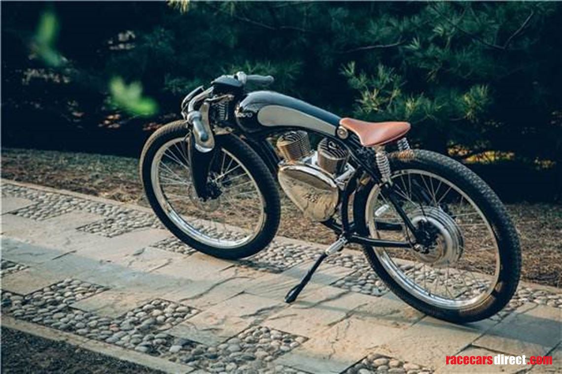 munro-electric-bike---ultimate-pit-paddock-tr