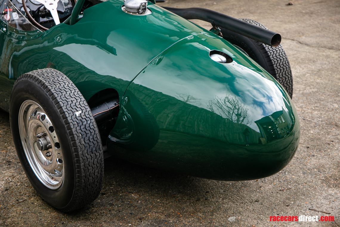 1957-style-connaught-b-type-single-seater