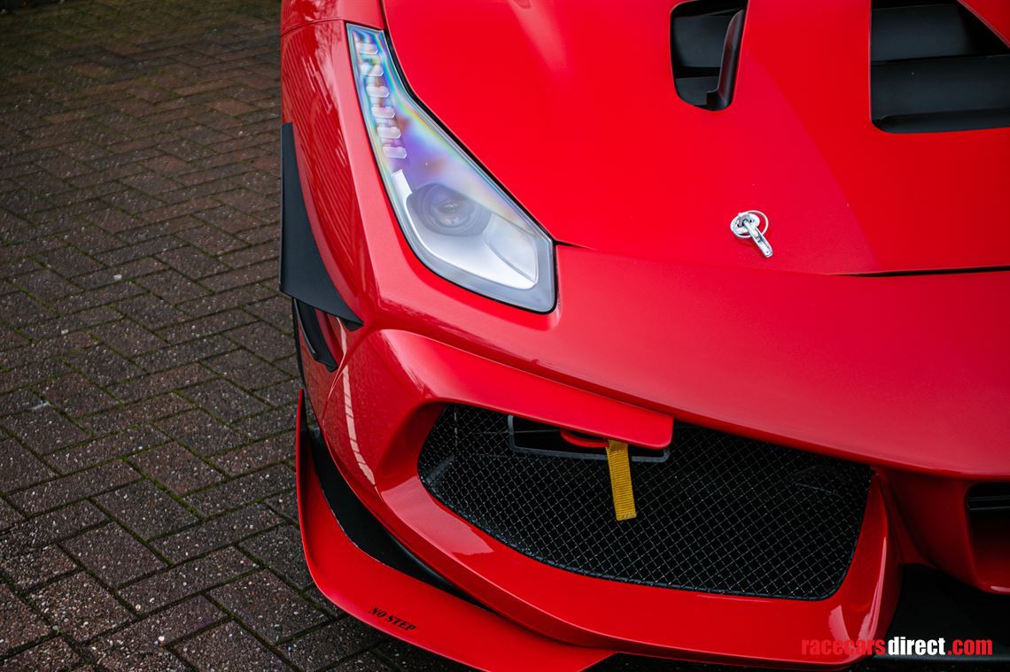 2023-ferrari-488-challenge-evo