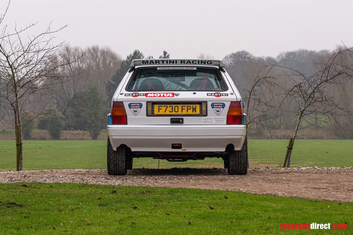 1988-lancia-delta-integrale-8v