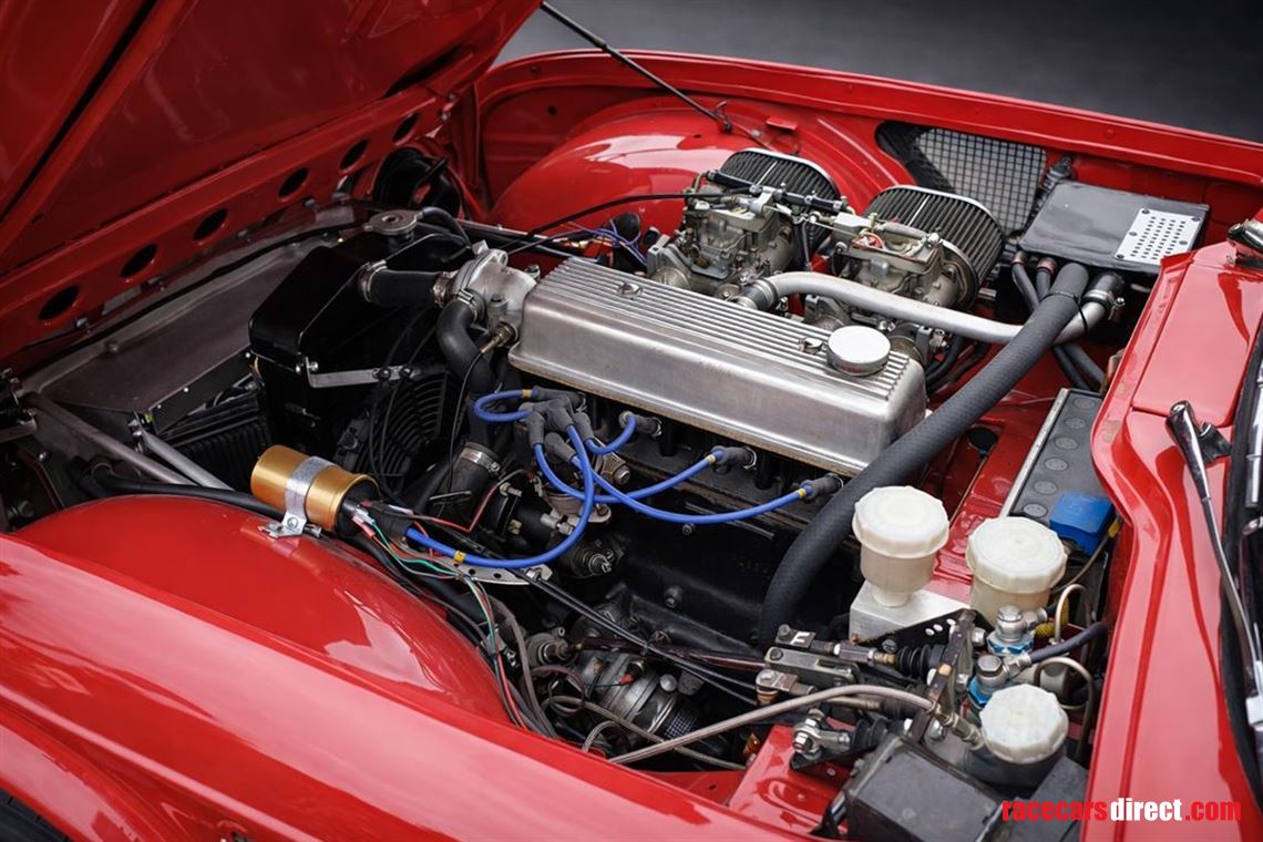 1963-triumph-tr4-competition-car