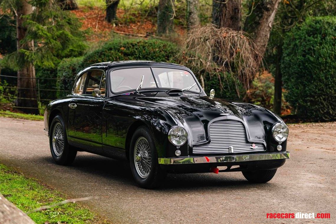 1952-aston-martin-db2-vantage