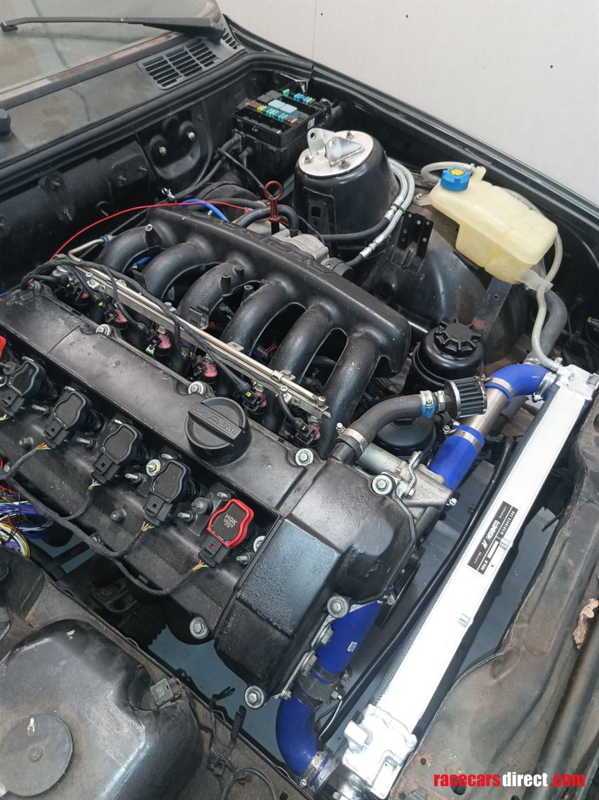 e30-coupe-with-alpina-b3-33-engine