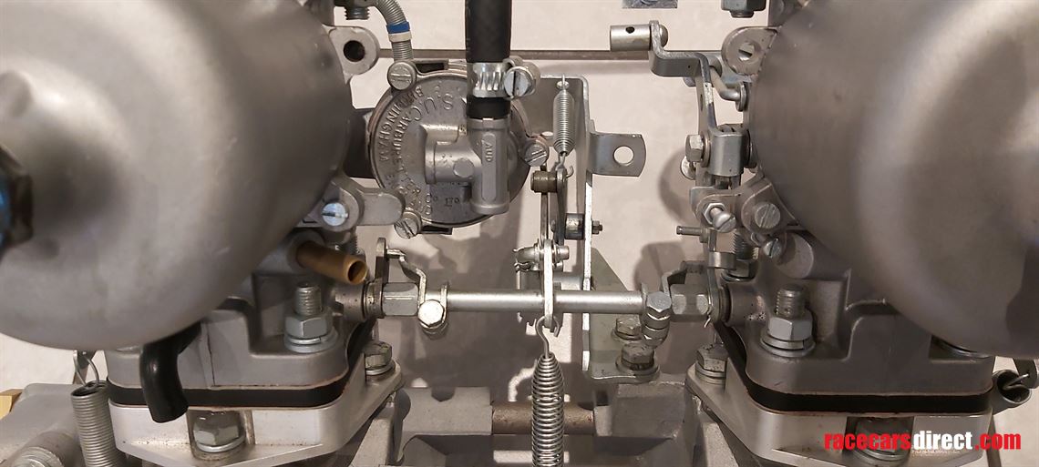 pair-of-hs8-sus-on-a-triumph-dolomite-sprint