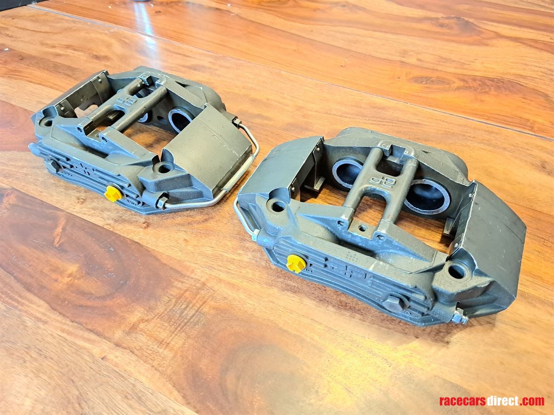 ap-racing-4-piston-calipers-cp3395