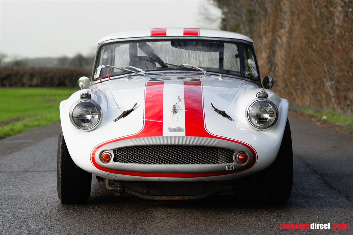 1961-daimler-sp250-dart-v8-roadster-with-hard